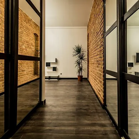 Merkela Design With Park View Apartment
